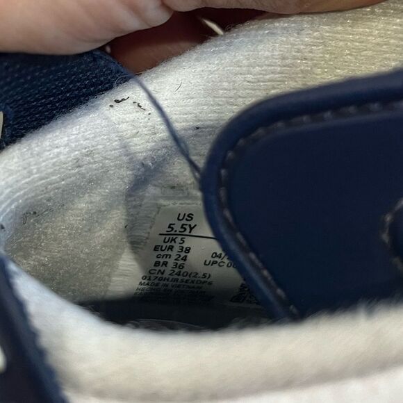 Nike Air Jordan 6 VI Retro Midnight Navy 2022 White Size 5.5Y - Picture 5 of 5